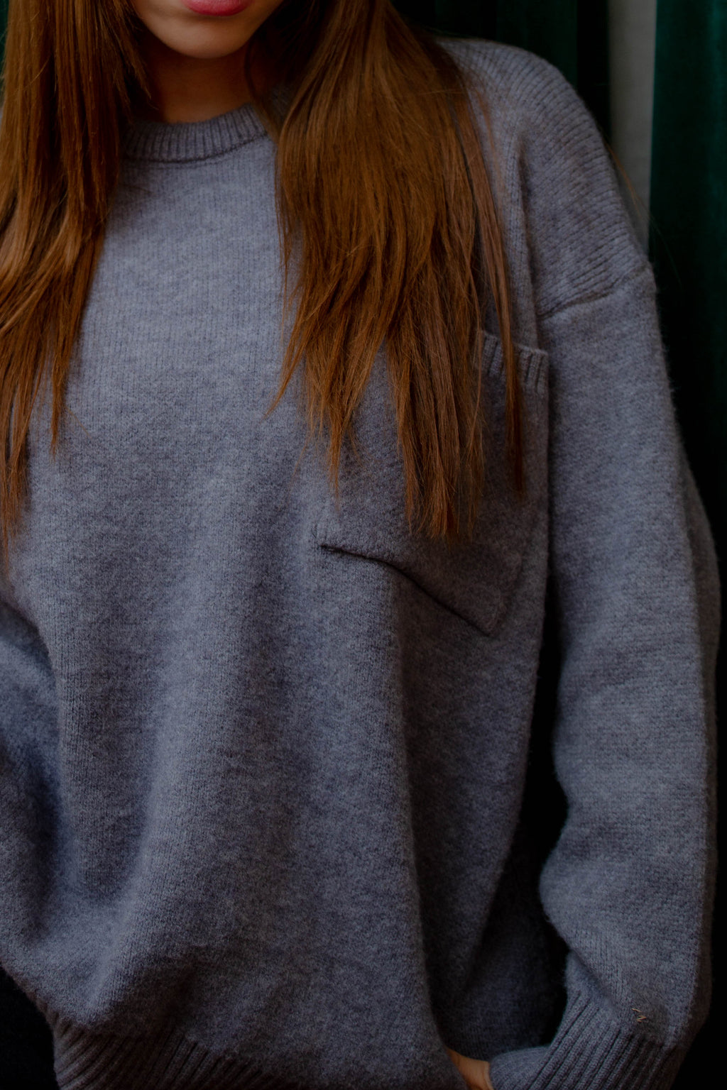 GRAY KNITTED SWEATER